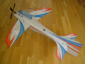 F3P Modelvliegtuig (rechten: Donatas Pauzuolis).